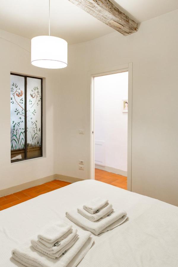 Graceful Apartment In The Heart Of Флоренция Экстерьер фото