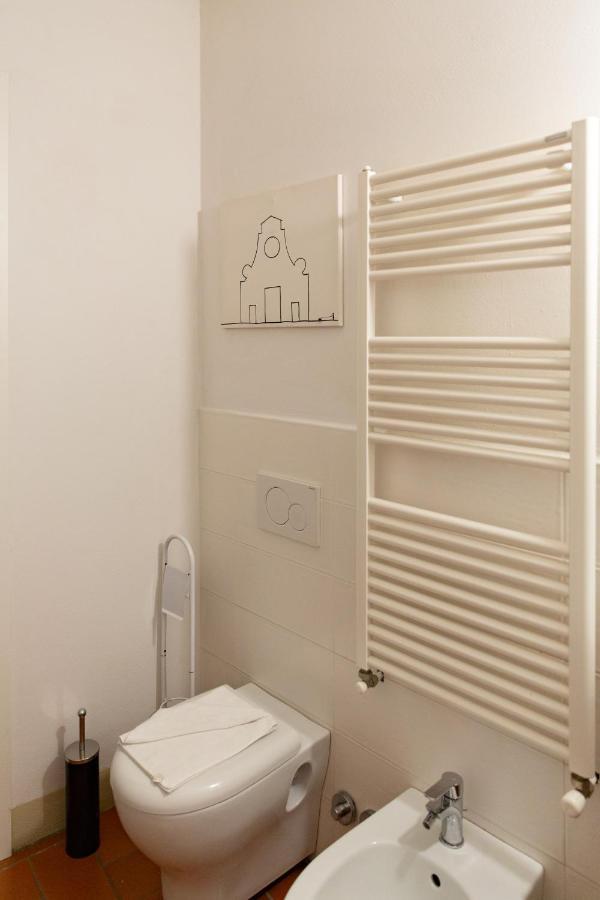 Graceful Apartment In The Heart Of Флоренция Экстерьер фото